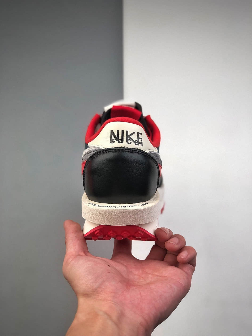 Nike tailwind undercover outlet